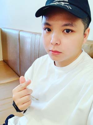 短髪ファッション08