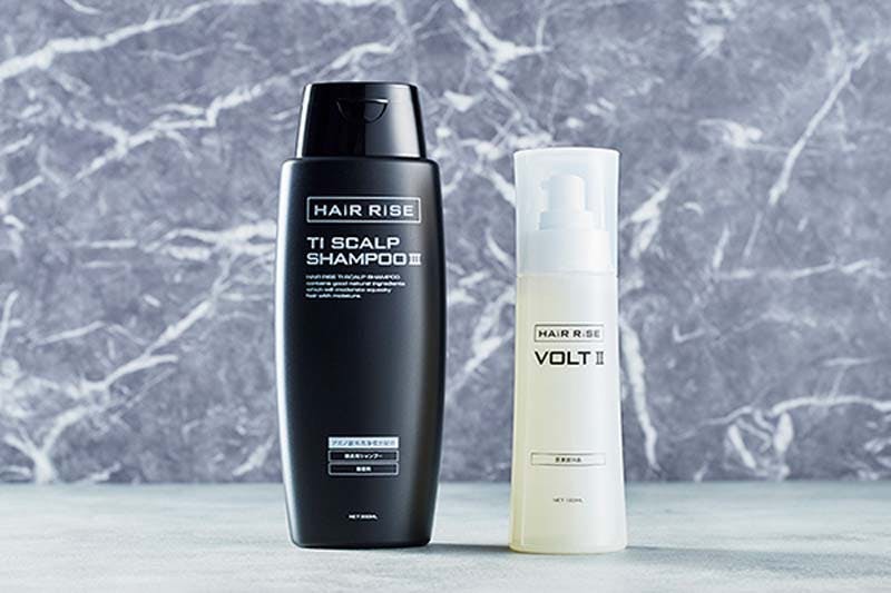 スヴェンソンのヘアライズシリーズ「TIスカルプシャンプー」と「育毛剤ボルト」の写真